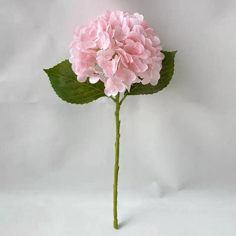 실제 터치 인공 수국
